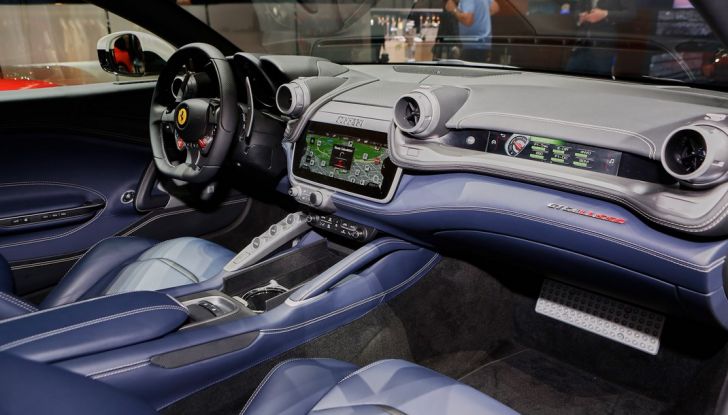 Ferrari GTC4 Lusso live Ginevra 2016