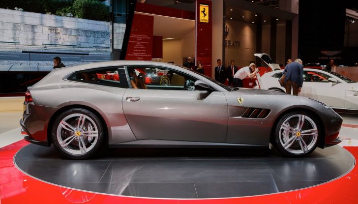 Ferrari GTC4 Lusso live Ginevra 2016