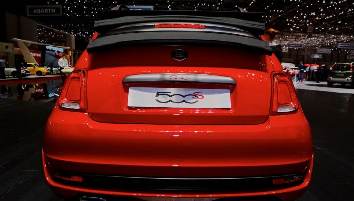 Fiat 500S, vista posteriore al Motor Show di Ginevra.