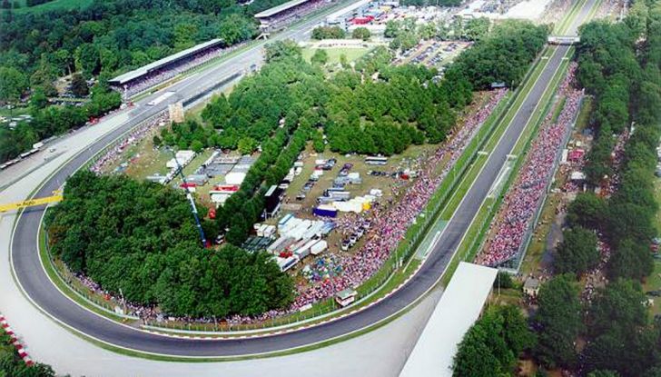 F1: il GP di Monza è ancora a rischio, niente accordo con Ecclestone - Foto 2 di 9