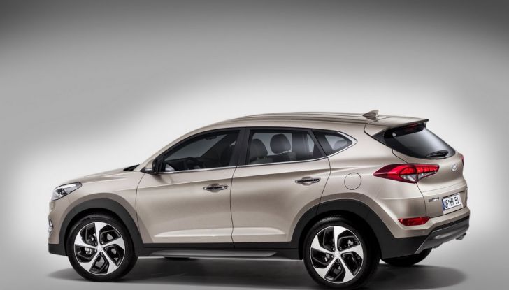 Hyundai Tucson con nuovo motore 1.7 CRDi e cambio 7DCT - Foto 2 di 10