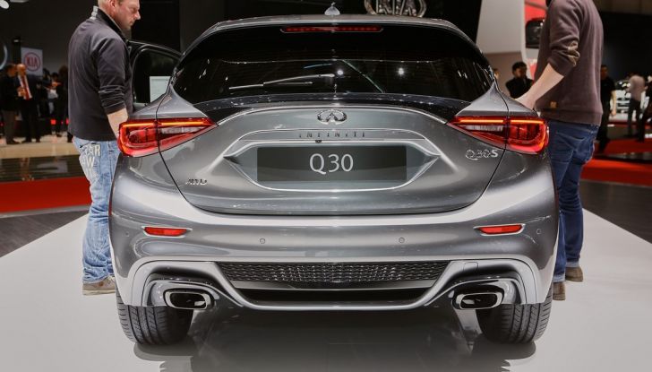 Infiniti Q30, la berlina compatta premium - Foto 5 di 8