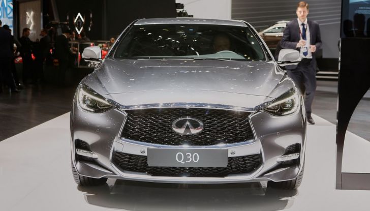 Infiniti Q30, la berlina compatta premium - Foto 3 di 8