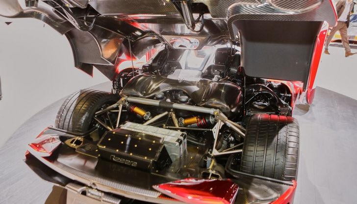 Koenigsegg Regera, sportiva estrema da 1.500 cavalli - Foto 6 di 24