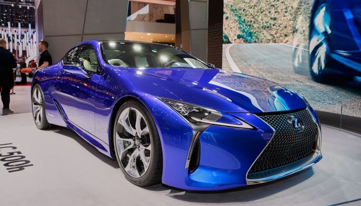 Lexux LC500H live ginevra 2016