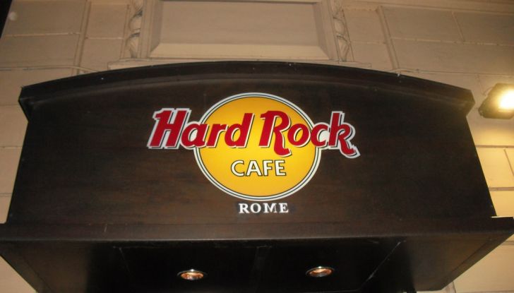 Megabus: per i passeggeri buoni sconto nei ristoranti Hard Rock Cafe - Foto 7 di 10