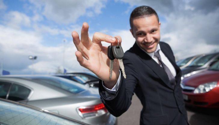 Mercato auto febbrio 2015