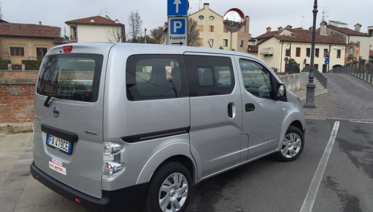 Nissan e-NV200 Combi Bus: la prova su strada dell’elettrico al 100% - Foto 20 di 20