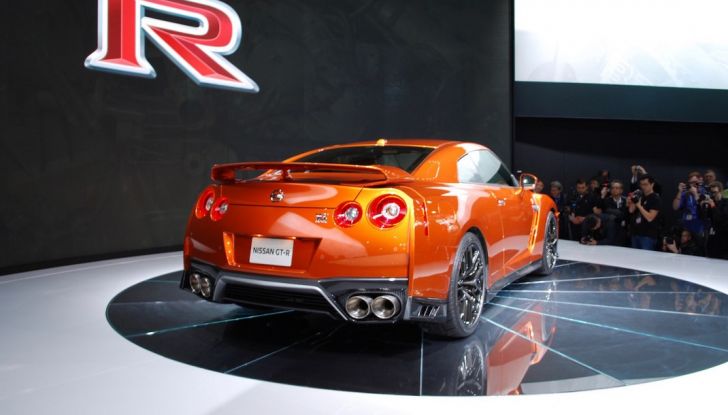 Nuova Nissan GT-R debutta al Salone di New York 2016 - Foto 2 di 10