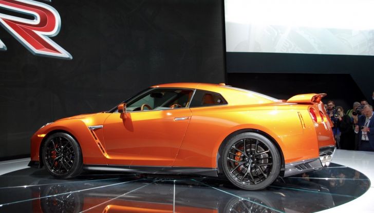 Nuova Nissan GT-R debutta al Salone di New York 2016 - Foto 8 di 10