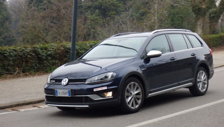 Volkswagen Golf Variant Alltrack 2.0 2016: Prova su strada, opinioni e prezzi - Foto 6 di 51