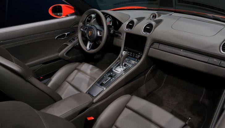 Nuova Porsche 718 Boxter live Ginevra 2016