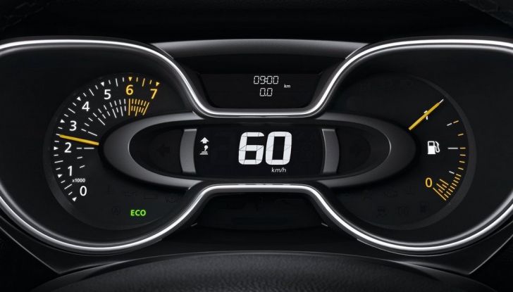 Renault Kaptur: nuovo crossover 4×4 per la Russia - Foto 14 di 15