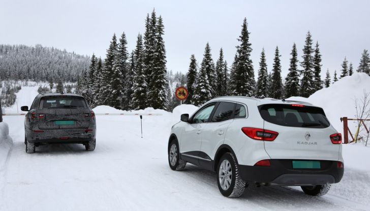 Renault Maxthon prime foto spia del nuovo SUV francese - Foto 10 di 22