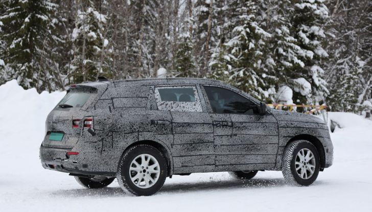 Renault Maxthon prime foto spia del nuovo SUV francese - Foto 20 di 22