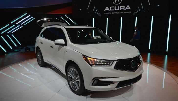 Salone dell'Auto di New York 2016 Alfa Romeo Giulia Volvo V90-tutte-novità (5)