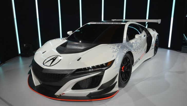 Salone dell'Auto di New York 2016 Alfa Romeo Giulia Volvo V90-tutte-novità (6)