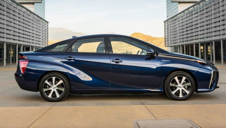 Toyota Mirai è “World Green Car” 2016 - Foto 9 di 10