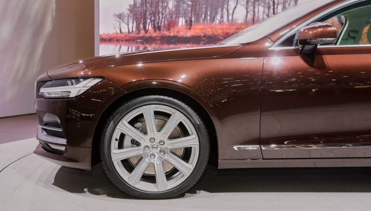 Nuova Volvo V90, motorizzazioni e dati ufficiali - Foto 4 di 12