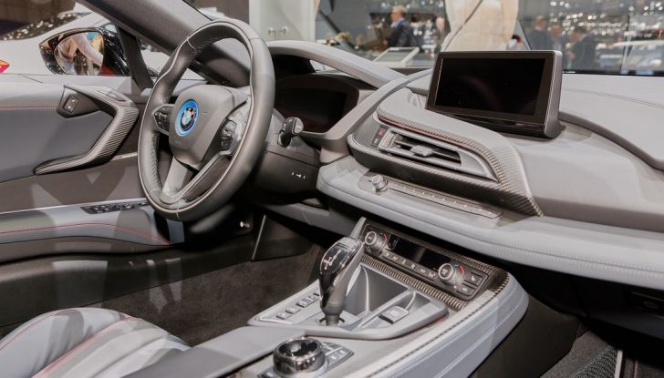 Nuova BMW M760Li xDrive - Foto 34 di 34