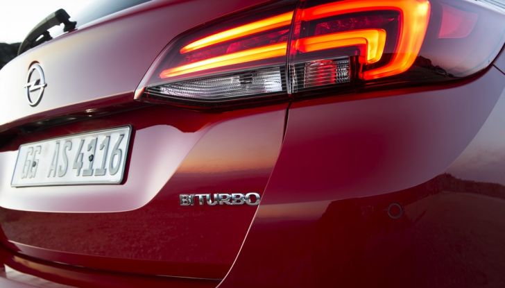 Nuova Opel Astra Sports Tourer prova su strada, informazioni e prezzi - Foto 40 di 40