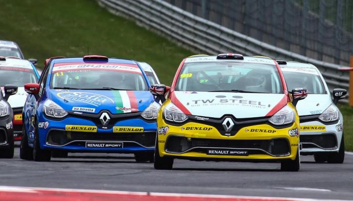 Parte da Imola la stagione 2016 della Clio Cup Italia - Foto 1 di 12