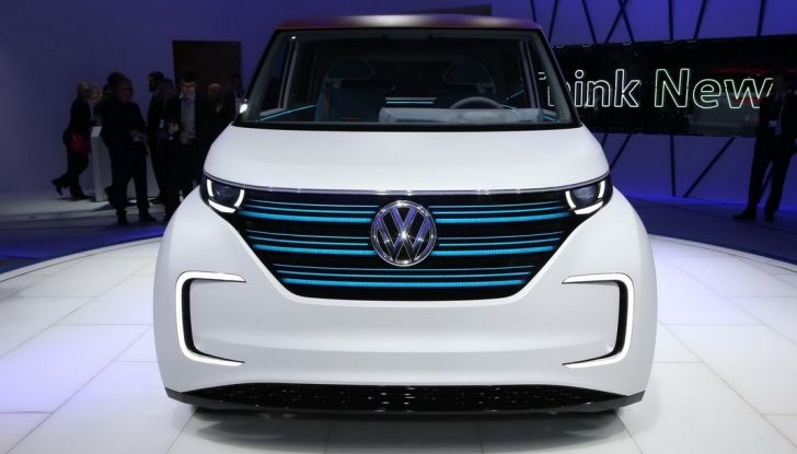 A volte ritornano: BUDD-e, il van di Volkswagen per l’hippie 2.0 - Foto 2 di 14
