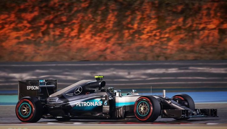 F1 Bahrain, qualifiche: Hamilton in pole. In seconda fila le Ferrari - Foto 10 di 11