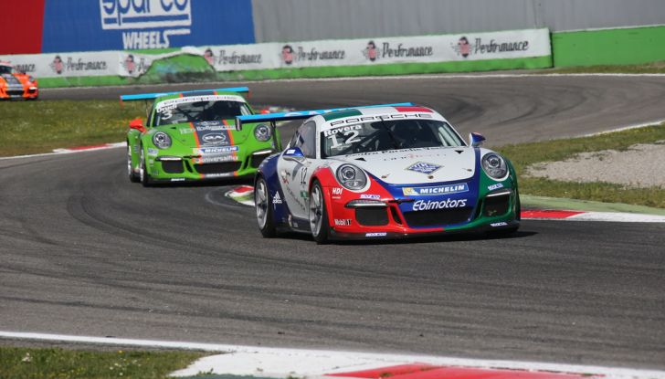 Matteo Cairoli mette a segno una doppietta a Monza nella Carrera Cup Italia - Foto 5 di 8