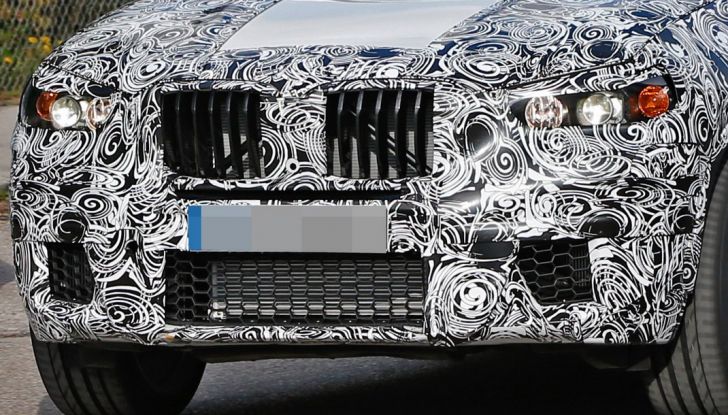 Nuova BMW X3 M: ecco le foto spia del suv sportivo - Foto 12 di 12