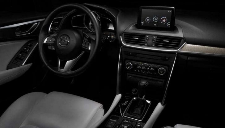 Mazda CX-4, il SUV crossover coupè debutta a Pechino - Foto 6 di 6