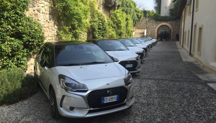 Nuove DS 3 e DS 3 Cabrio: prova su strada, motorizzazioni e prezzi - Foto 33 di 40