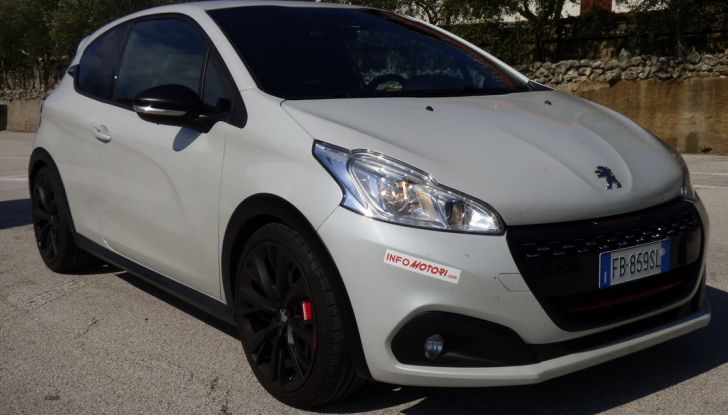 Peugeot 208 GTi by Peugeot Sport: La nostra prova della 208 da 208 CV - Foto 32 di 32