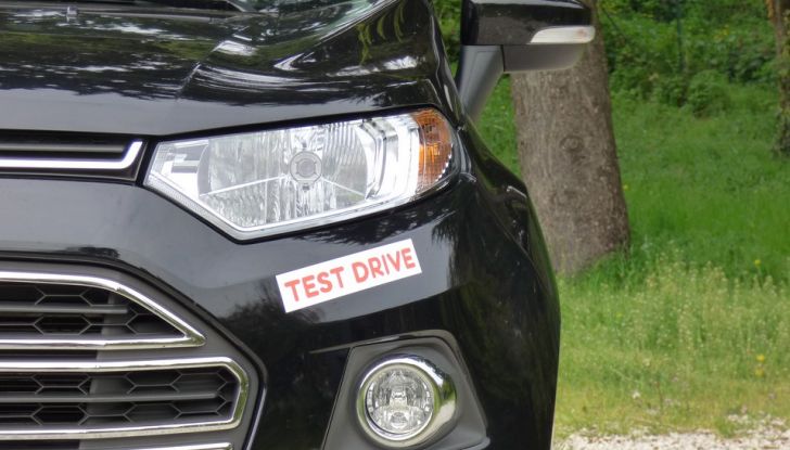 Ford EcoSport prova su strada, motorizzazioni e prezzi - Foto 11 di 41