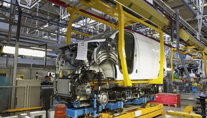 Peugeot Expert e Citroën Jumpy test drive produzione