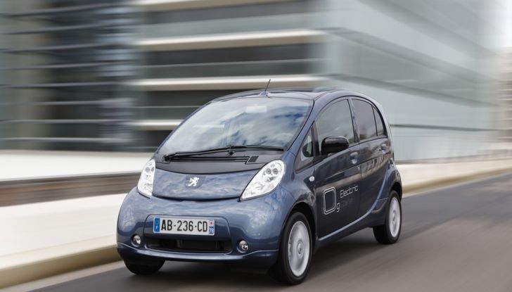 Peugeot iOn: l’auto elettrica per la città - Foto 10 di 10