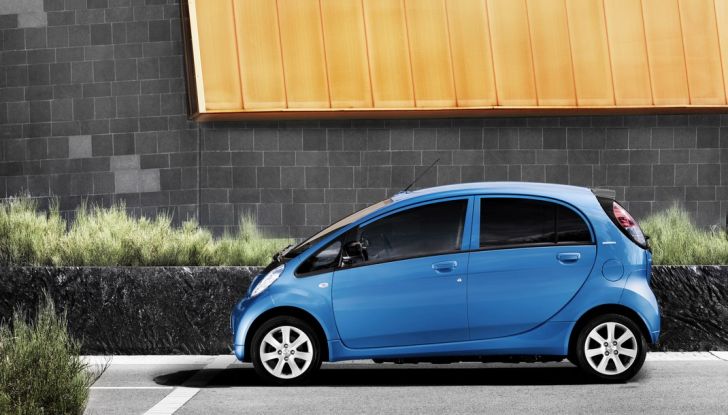 Peugeot iOn: l’auto elettrica per la città - Foto 3 di 10