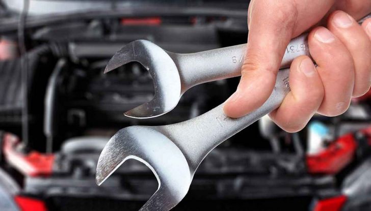 Revisione auto: prezzi e scadenze - Foto 8 di 9