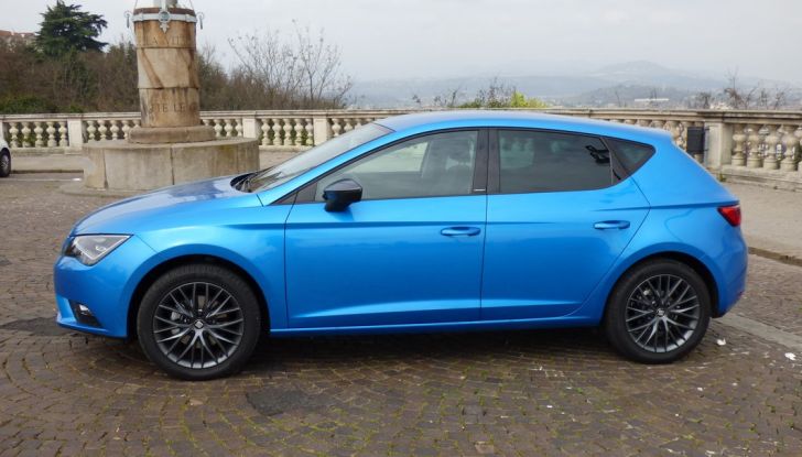 Seat Leon Connect 1.6 Tdi 110 CV: ​P​rova su strada, prestazioni e prezzi - Foto 11 di 38