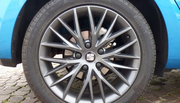 Seat Leon Connect 1.6 Tdi 110 CV: ​P​rova su strada, prestazioni e prezzi - Foto 19 di 38