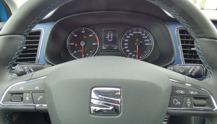 Seat Leon Connect 1.6 Tdi 110 CV: ​P​rova su strada, prestazioni e prezzi - Foto 31 di 38