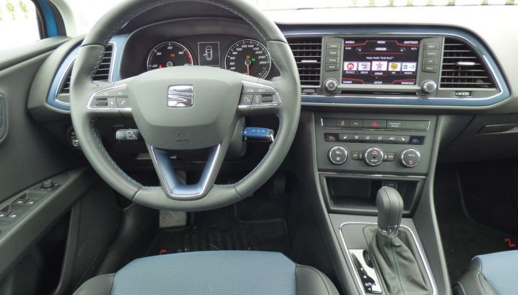 Seat Leon Connect 1.6 Tdi 110 CV: ​P​rova su strada, prestazioni e prezzi - Foto 32 di 38