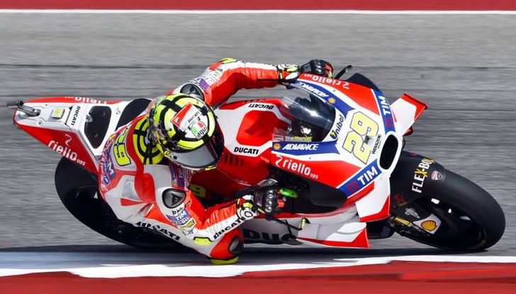 MotoGP, Marquez vince ad Austin. Rossi: caduta e ritiro. - Foto 5 di 13