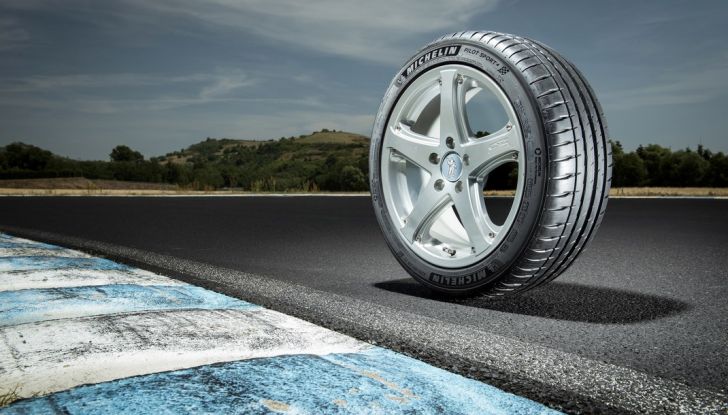 Cambio pneumatici legale dal 15 aprile: tutto ciò che è bene sapere - Foto 3 di 12