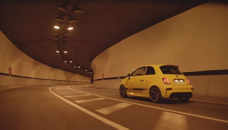 Nuova gamma 595 Abarth: più potente e tecnologica - Foto 9 di 18