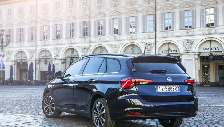 Fiat Tipo SW 3/4 posteriore laterale.