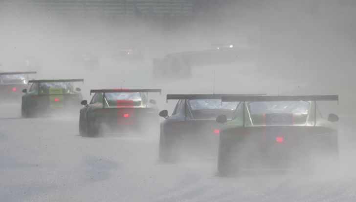 Imola: Come Ledogar vince Gara 3 ed è il nuovo leader della Carrera Cup Italia - Foto 3 di 8