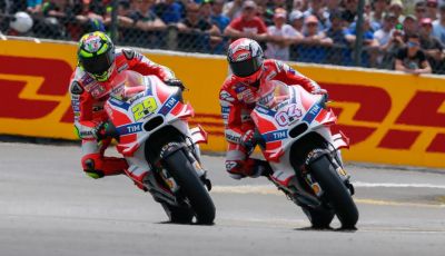 MotoGP 2016, Austria: trionfano le Ducati di Iannone e Dovizioso, Rossi quarto