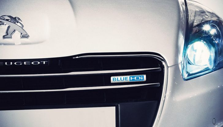 Blue HDi, un milione di motori Diesel con tecnologia SCR - Foto 1 di 8