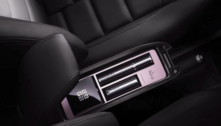 Nuova DS 3 Givenchy Le MakeUp: un’auto per le donne moderne - Foto 8 di 9